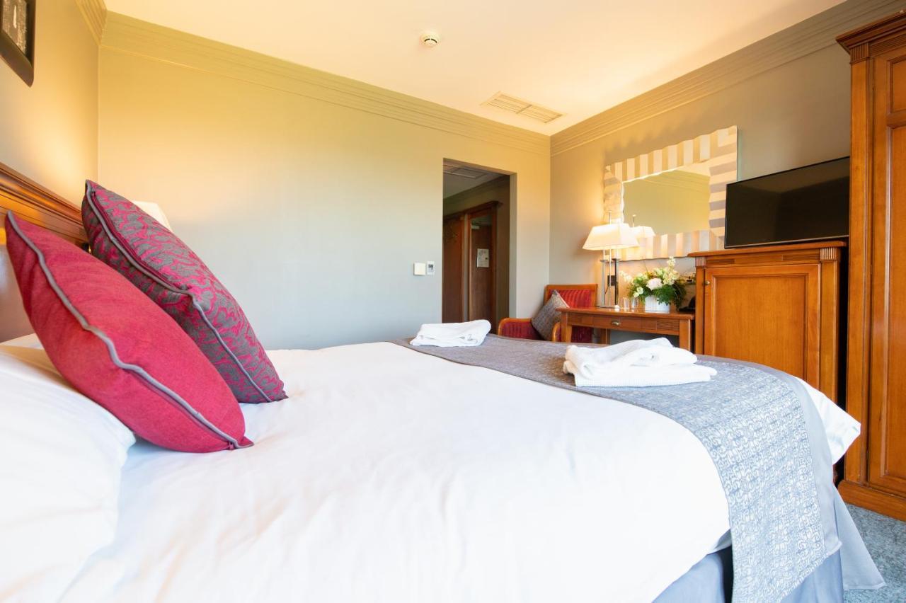 Bryn Meadows Golf, Hotel & Spa Blackwood  Extérieur photo