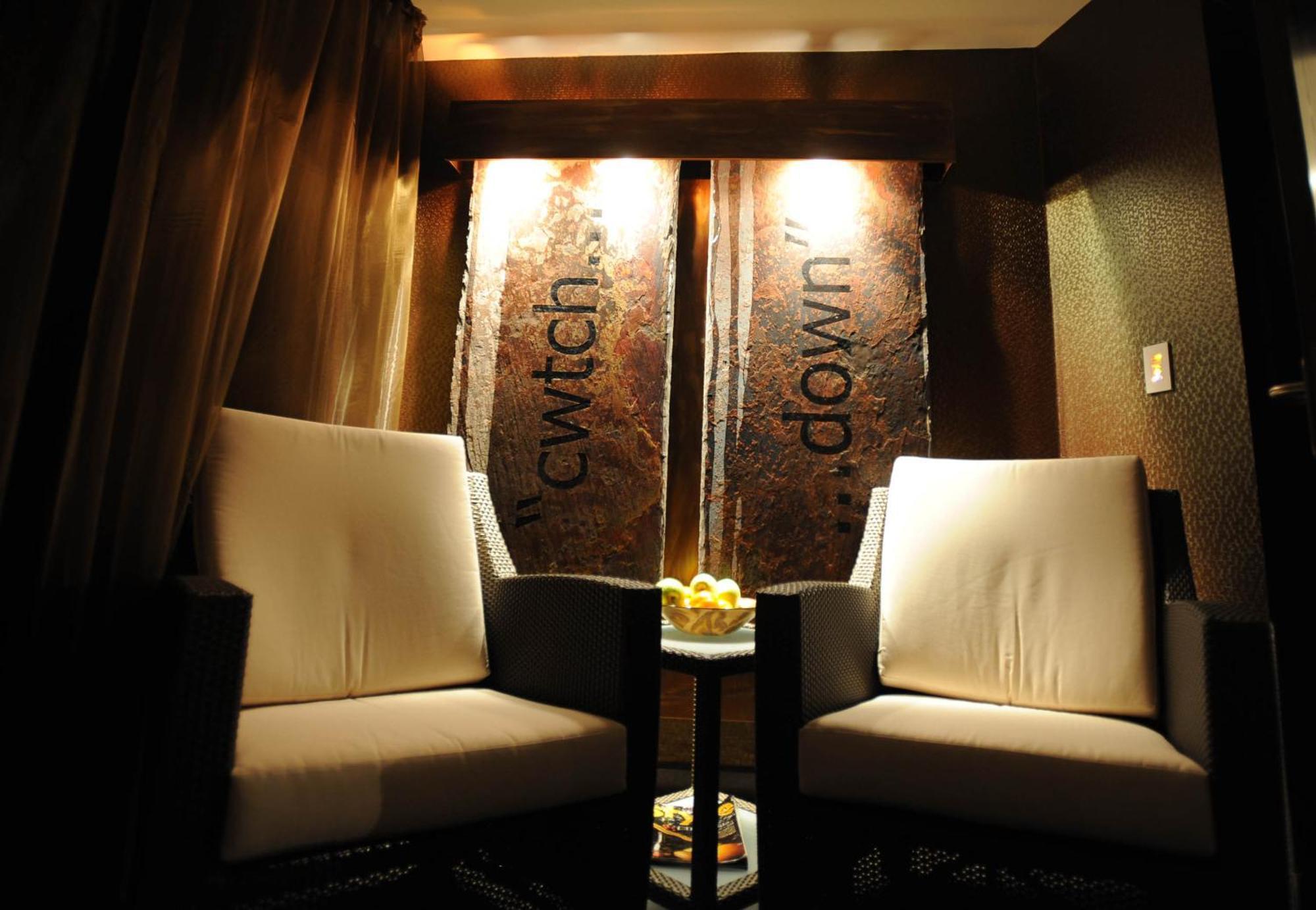 Bryn Meadows Golf, Hotel & Spa Blackwood  Extérieur photo